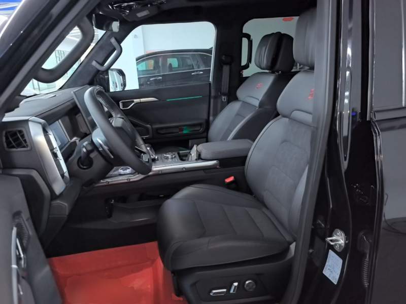 Used JETOUR Traveler 2023 2.0T All-Wheel Drive Conquer PRO — 14