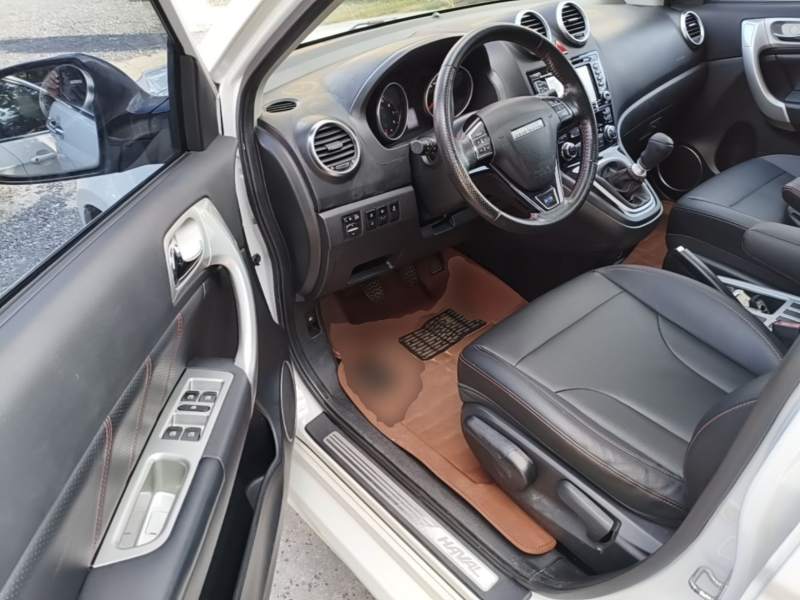 Used Haval H6 2016 Upgraded Model 1.5T Manual Two-Wheel Drive Elite Version — 17