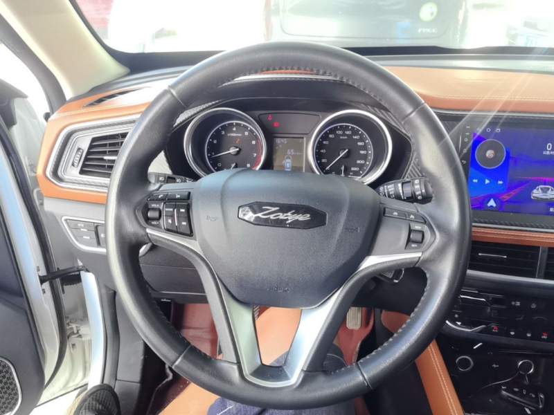 Used Zotye T300 2017 1.5L Manual Luxury Model – Luxury — 10