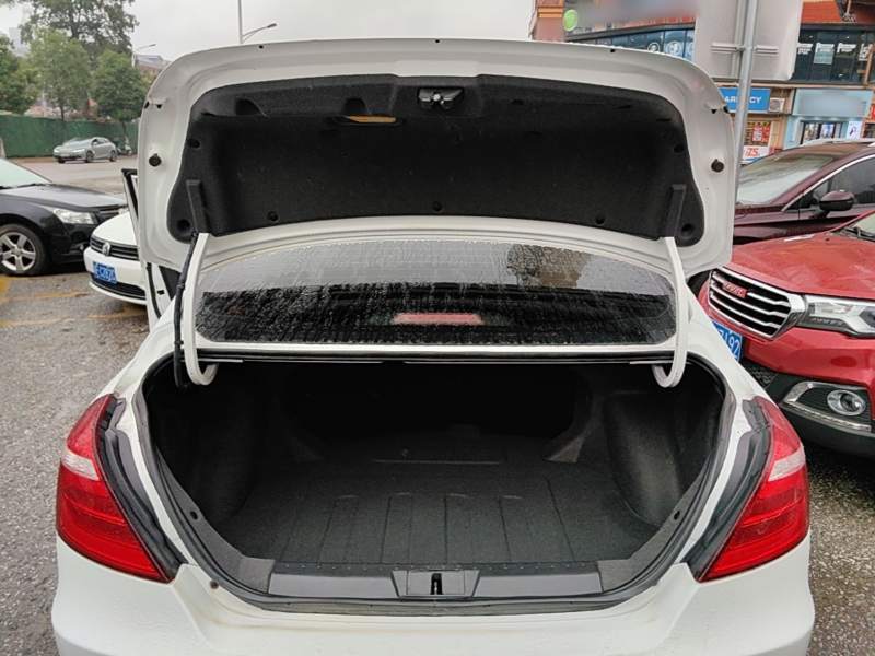 Used Geely Auto Emgrand 2017 Sedan Million Edition 1.5L CVT Upward Version — 18