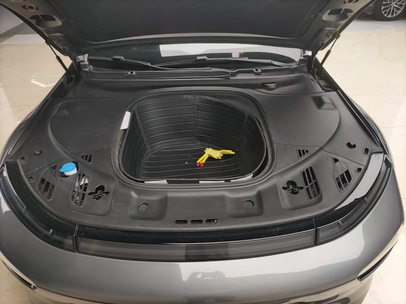 Used XPeng P7 2022 625E — 19