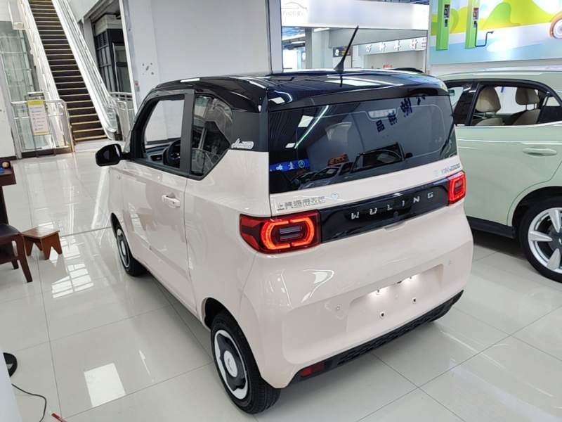 Used Wuling Hongguang MINIEV 2022 Macaron Premium Model – Lithium Iron Phosphate — 4