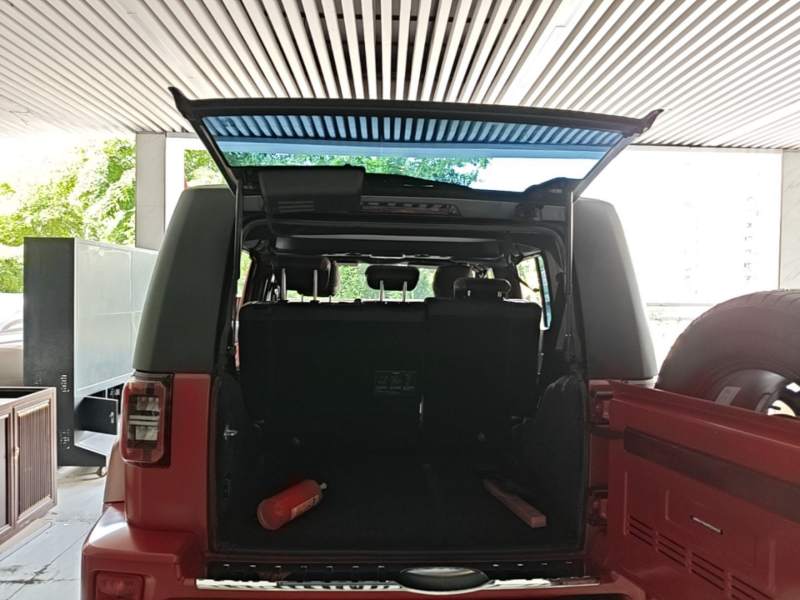 Used BAIC Off-Road BJ40 2023 2.0D Automatic Four-Wheel Drive Blade Hero Edition Adventurer Type — 18