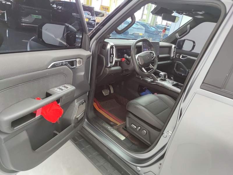 Used JETOUR Traveler 2023 2.0T All-Wheel Drive CrossPRO+ — 15