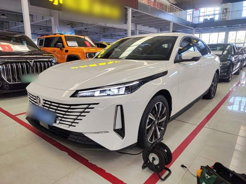 Used CHANGAN Eado 2025 Blue Whale 1.5T 500Bar Flagship Model — 1