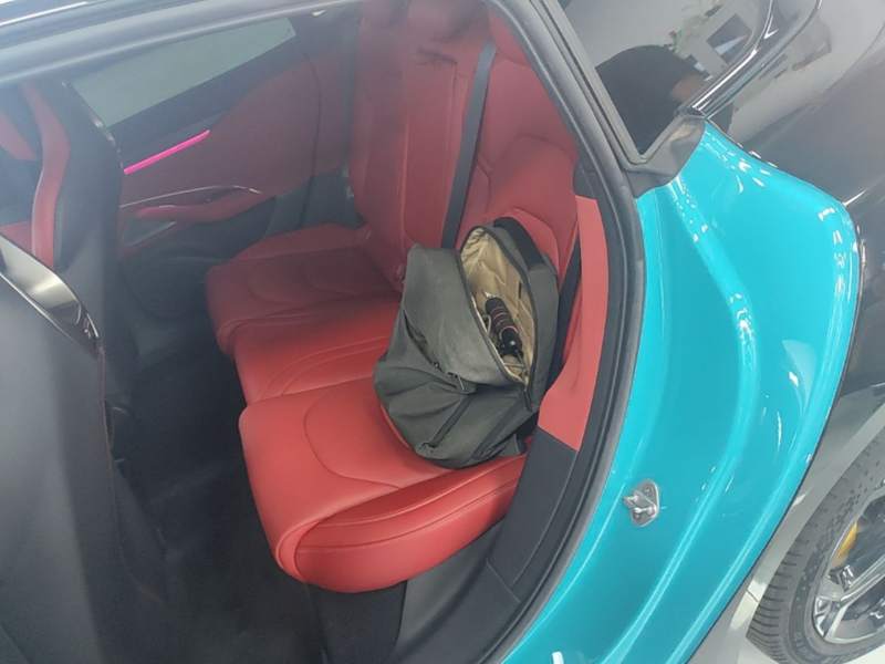 Used Xiaomi Auto SU7 2024 Four-Wheel Drive Ultra-Long Range Advanced Intelligent Driving Max Edition — 16