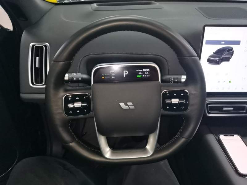 Used Li Auto L9 2022 Max model — 10