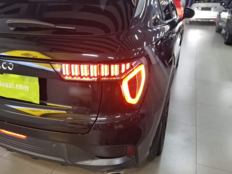 Used Lynk & Co 01 2021 2.0TD Four-Wheel Drive Dark Night Edition — 7