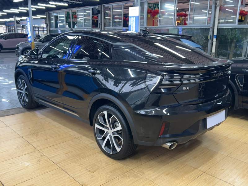 Used Lynk & Co 05 2020 2.0TD Four-Wheel Drive HypeHalo — 5