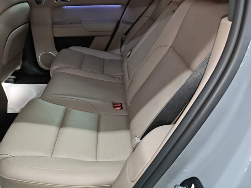 Used Li Auto L7 2025 Max Smart Refresh Edition — 16