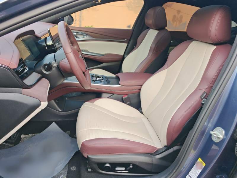 Used BYD Seal 2023 DM-i 1.5T 121km Prestige Model — 33