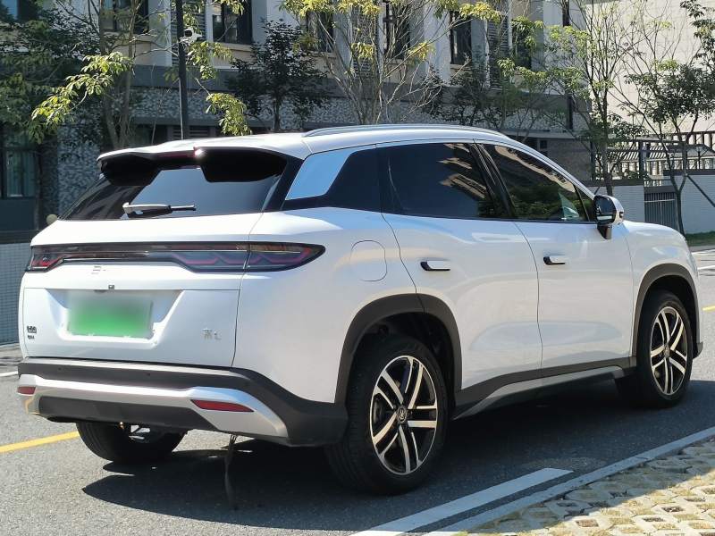 Used BYD Song L DM-i 2024 112 km Leading Edition — 28