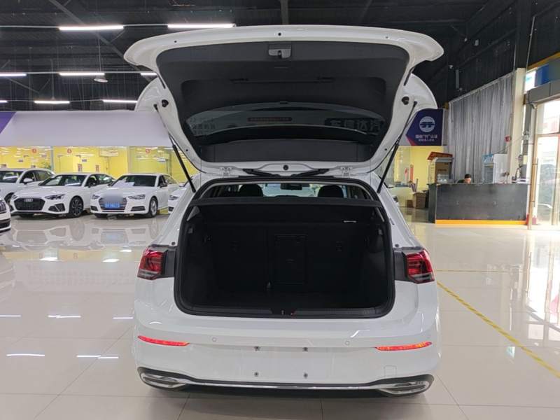 Used Volkswagen Golf 2023 Facelift 280TSI DSG Pro — 18