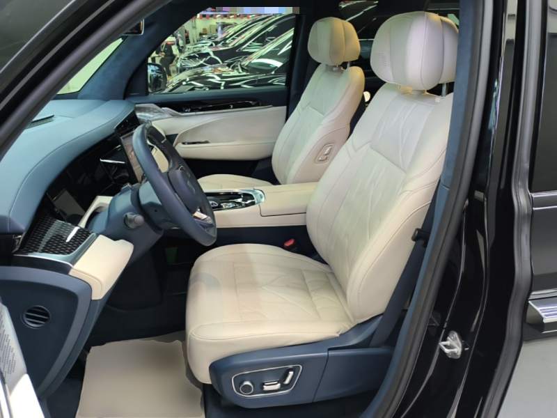 Used Zeekr 009 2024 7-Seater Walk-Through Version Four-Wheel Drive 108 kWh — 14