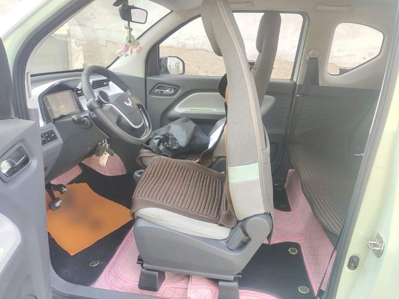 Used Wuling Hongguang MINIEV 2021 Macaron Fashion Edition Lithium-Ion Battery — 14