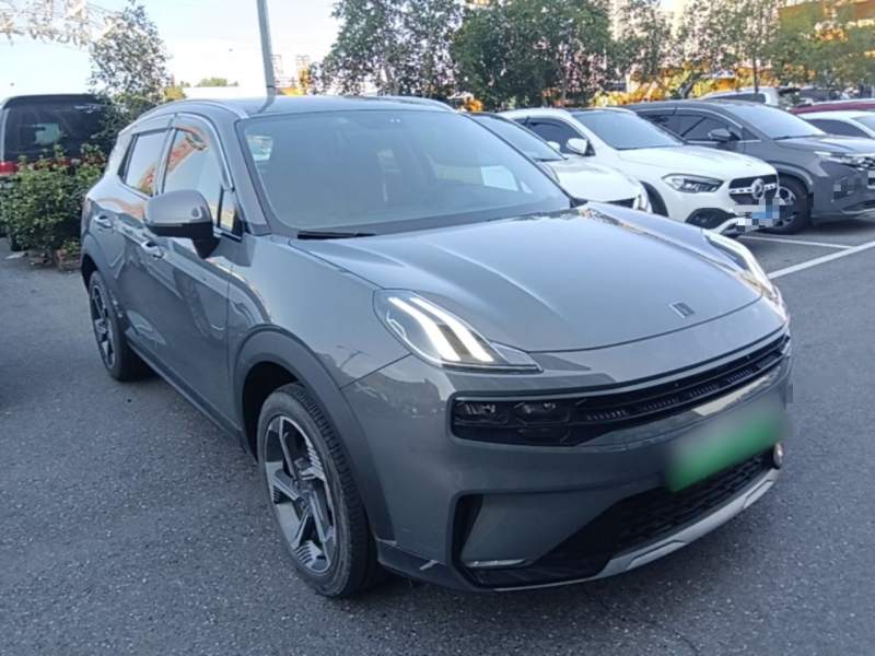 Used Lynk & Co 06 EM-P 2022 PHEV 84 km Range Pro Version — 3