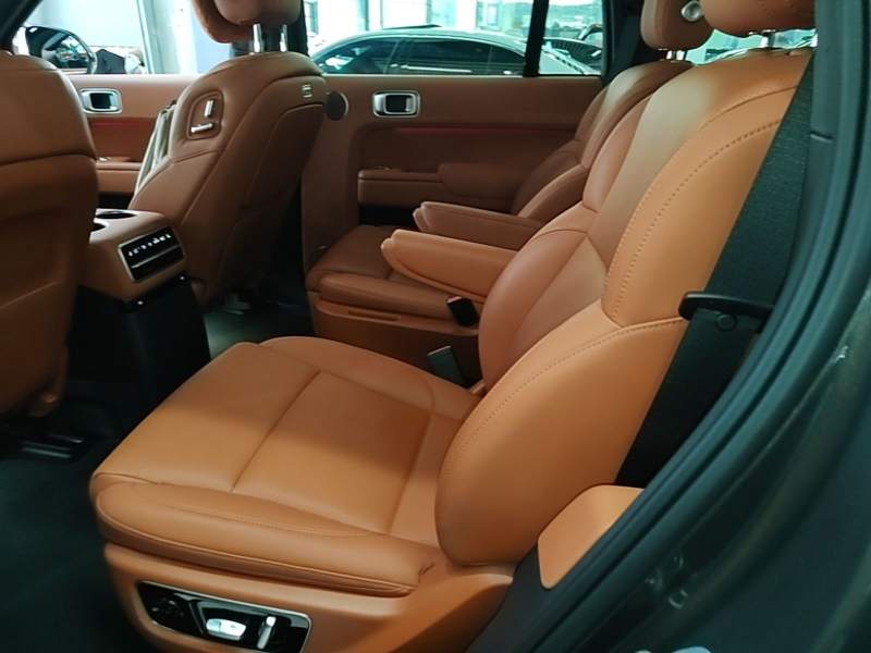 Used Li Auto L9 2022 Max model — 16
