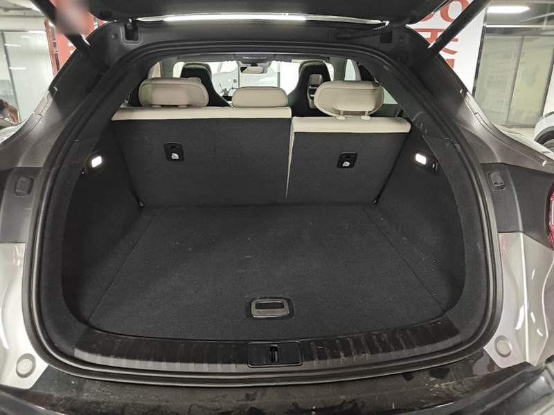 Used Xiaomi Auto YU7 2025 Ultra-Long Range Rear-Wheel Drive Version — 18
