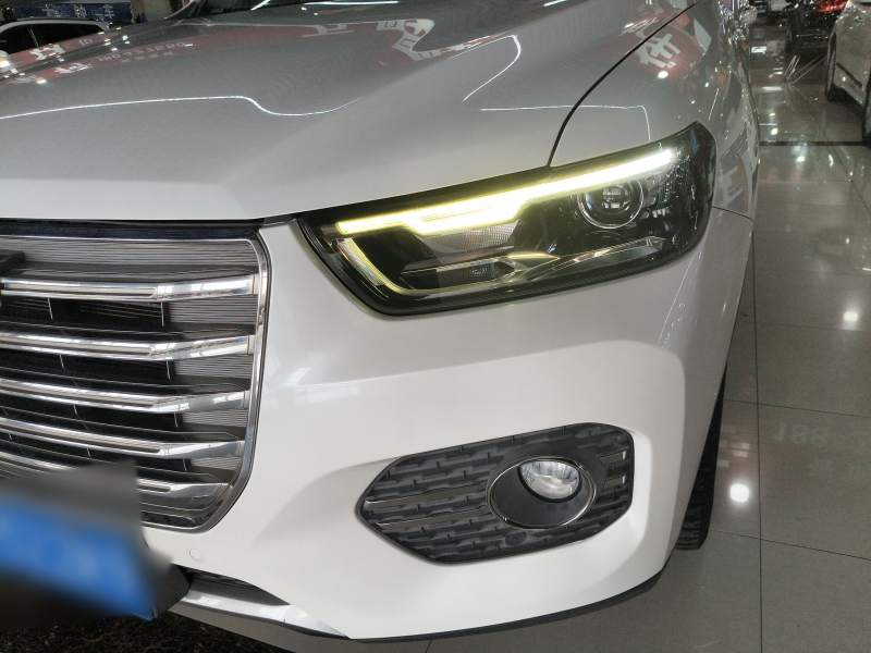 Used Haval H6 2017 Red Label 2.0T Automatic Two-Wheel Drive ZhiShang Model — 4