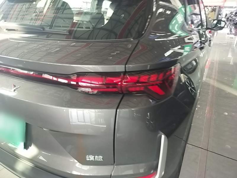 Used Geely Auto Coolray 2025 Bin Yue L 1.5T DCT Starlight Edition — 7
