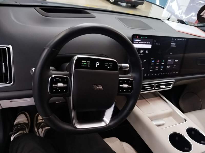 Used Li Auto L9 2022 Max model — 9