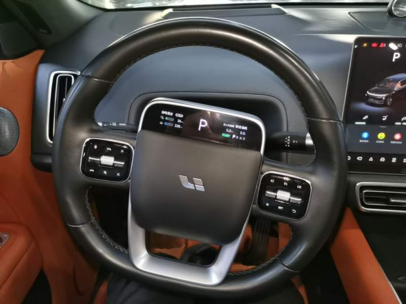 Used Li Auto L9 2022 Max model — 10