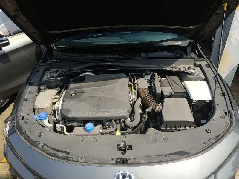 Used CHANGAN UNI-V 2024 1.5T Prestige Edition — 19