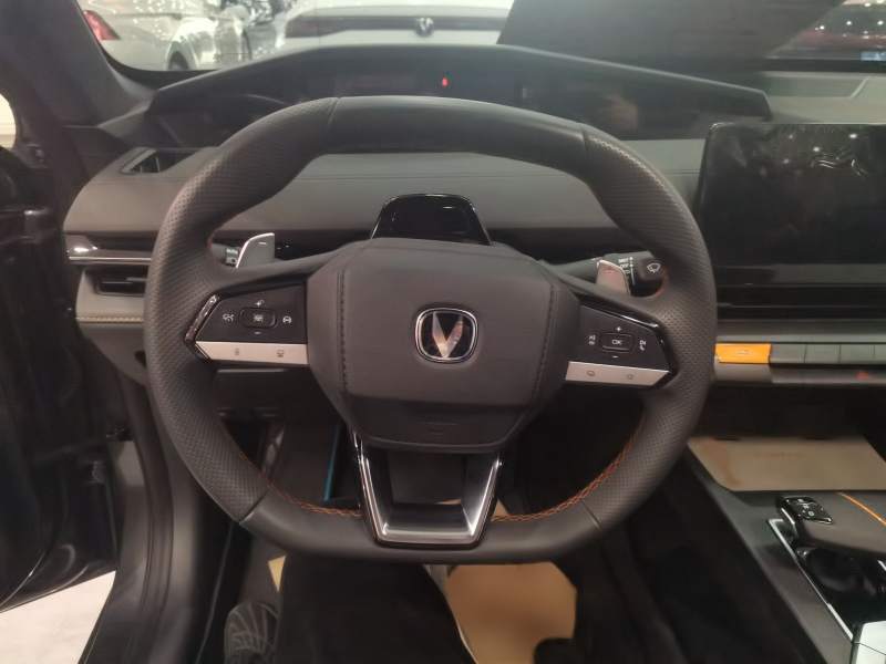 Used CHANGAN UNI-V 2024 1.5T Prestige Edition — 2