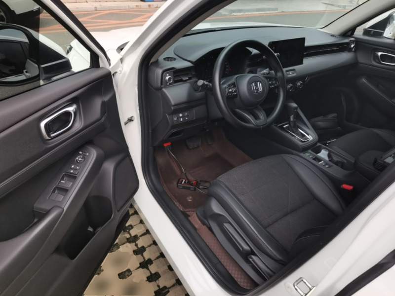 Used Honda Vezel 2023 1.5L CVT Tech Edition — 15