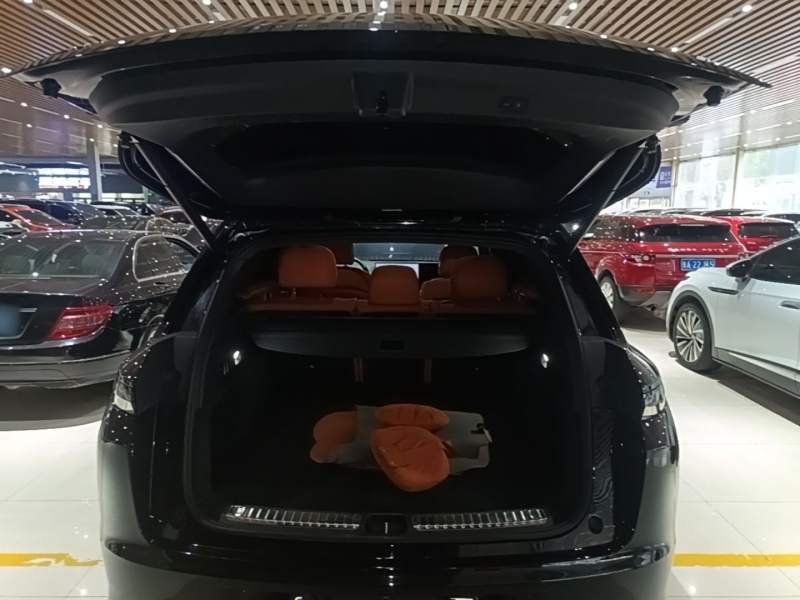 Used Li Auto L7 2023 Pro Model — 18