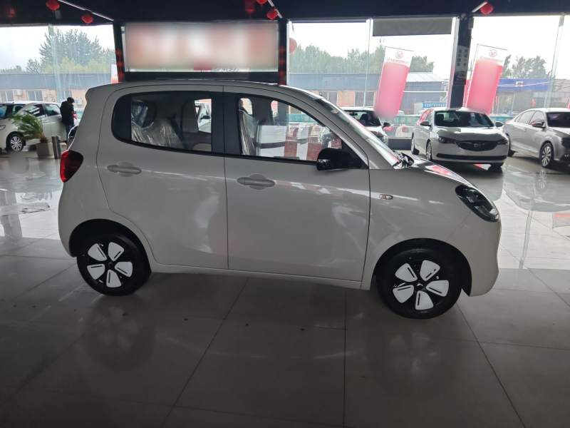 Used Wuling Hongguang MINIEV 2025 Four-Door Version Advanced Edition — 11