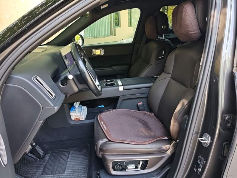 Used Li Auto L9 2022 Max model — 14