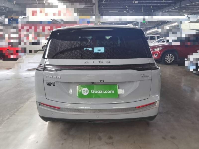 Used AION Y 2023 Younger Star Edition — 5