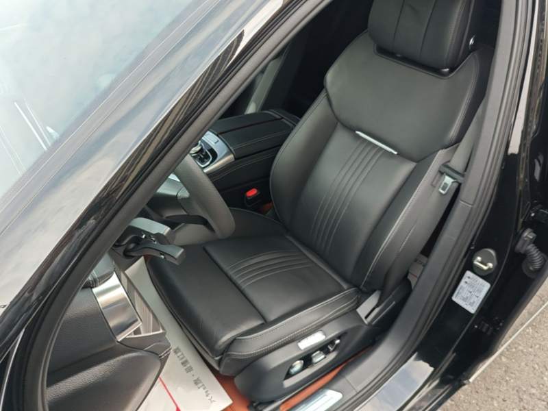 Used Hongqi H9 2020 2.0T Smart Connect Flagship Edition – Chinese Trim Xiang — 14