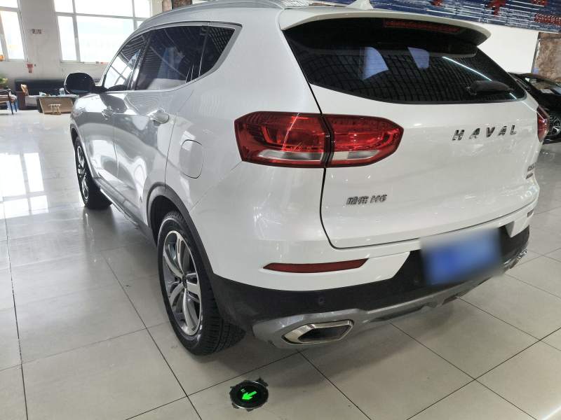 Used Haval H6 2017 Red Label 2.0T Automatic Two-Wheel Drive ZhiShang Model — 10