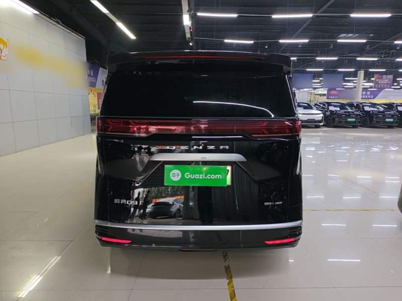 Used Denza D9 2022 DM-i 970 Four-Wheel Drive Prestige Model — 5