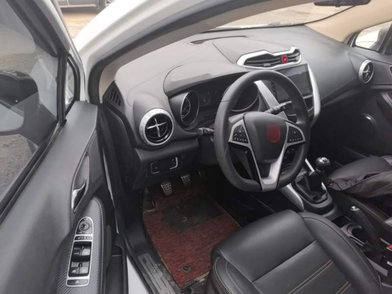 Used BYD Yuan 2017 1.5L Manual Cool Connect Model — 15