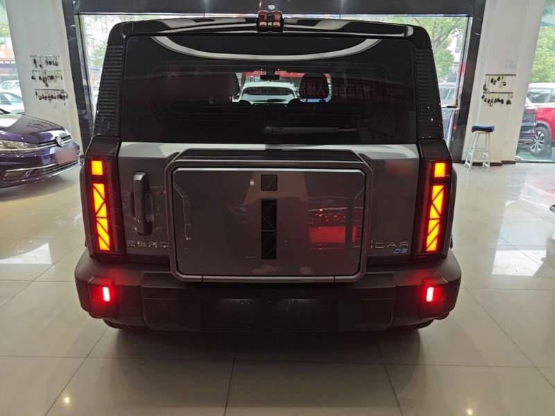 Used iCAR 03 2024 472km Four-Wheel Drive Long-Range Version — 5