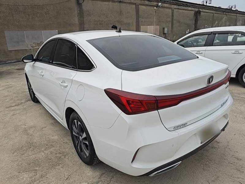 Used CHANGAN Eado 2022 PLUS Blue Whale NE 1.4T GDI DCT Prestige Edition — 4