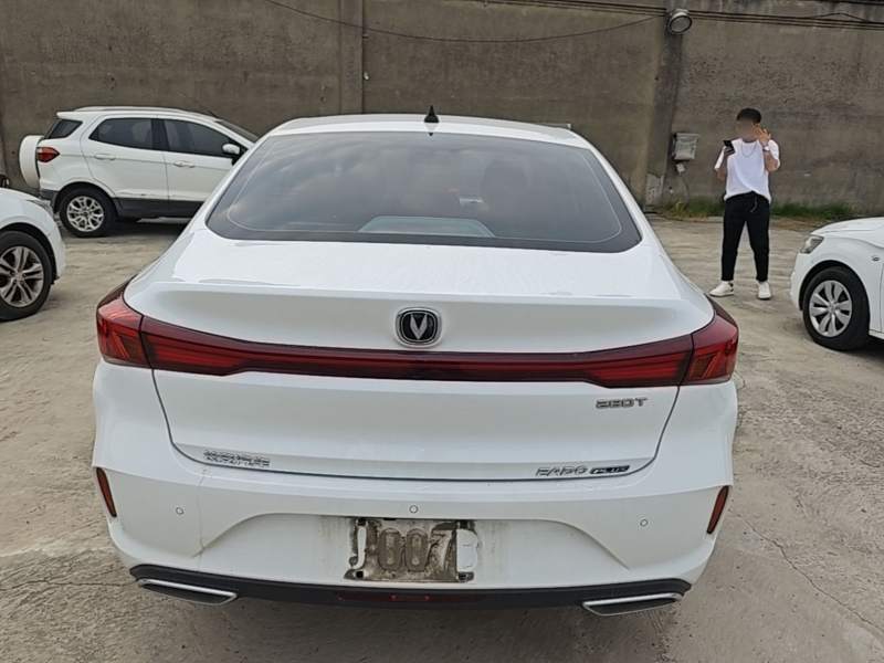 Used CHANGAN Eado 2022 PLUS Blue Whale NE 1.4T GDI DCT Prestige Edition — 5