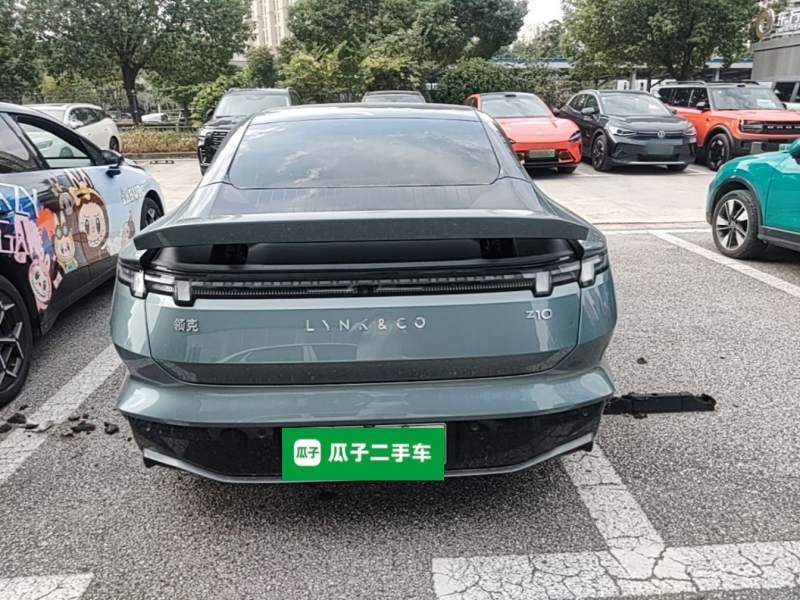 Used Lynk & Co Z10 2025 95 kWh 702 km All-Wheel Drive Intelligent Driving Ultra — 5