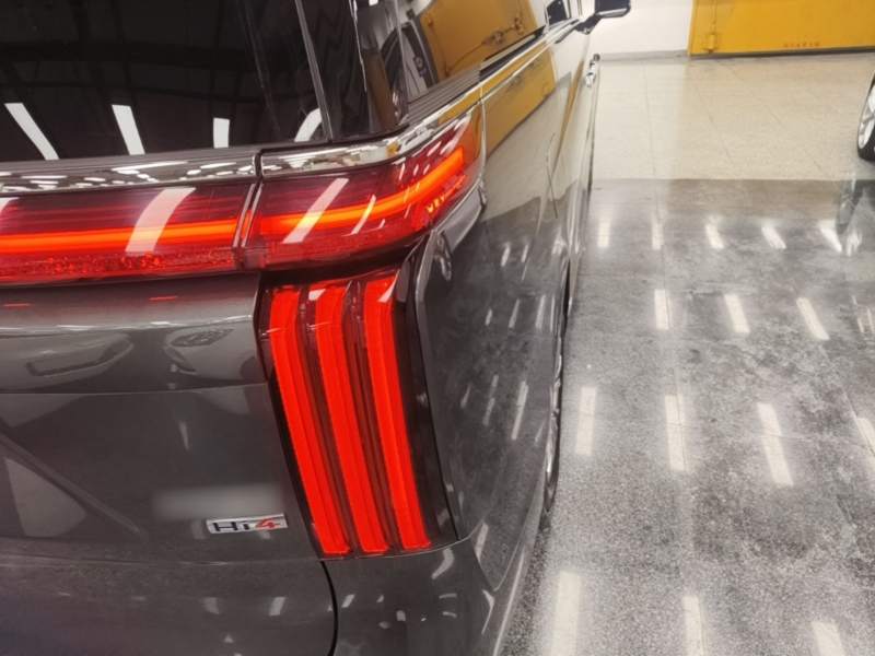 Used Wey Gaoshan 2025 Four-Wheel Drive Alpine 8 — 7