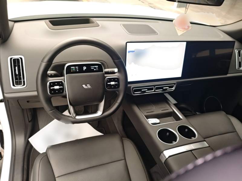 Used Li Auto L9 2025 Ultra Smart Refreshed Edition — 9