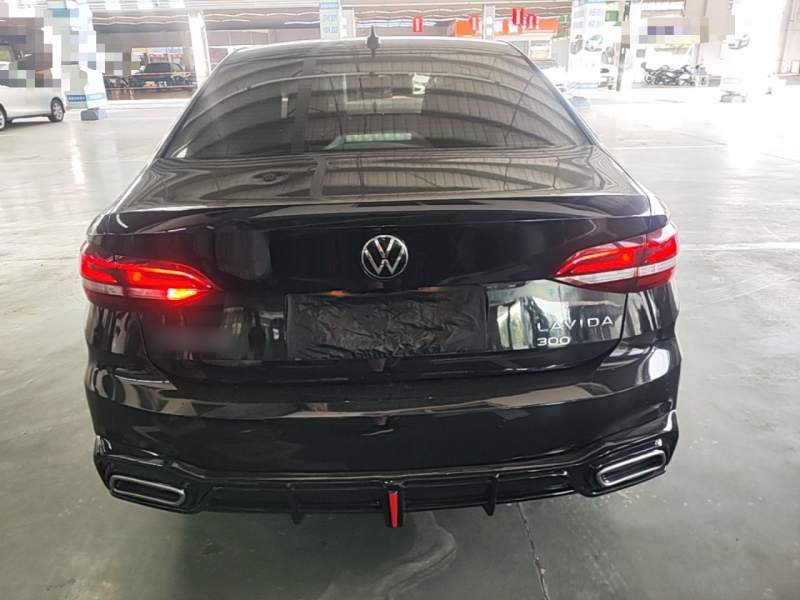 Used Volkswagen Lavida 2023 1.5L Automatic 5 Million Edition — 5