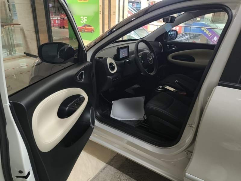 Used Wuling Bingo 2024 203km Light Edition — 15