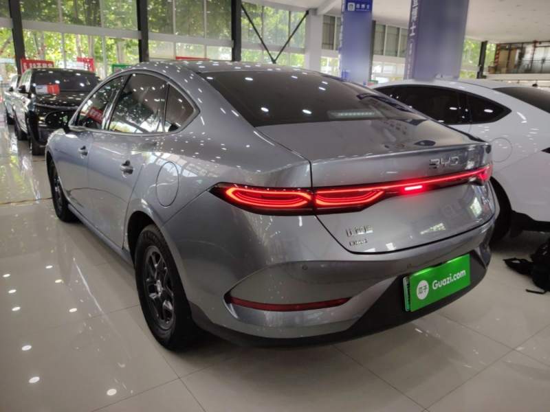 Used BYD Qin PLUS 2025 DM-i Smart Drive 55KM Leading Model — 4