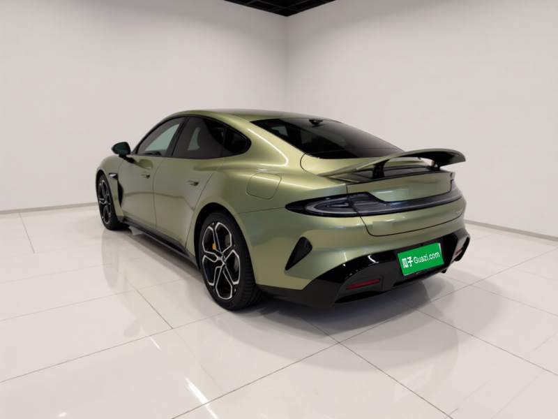 Used Xiaomi Auto SU7 2024 Four-Wheel Drive Ultra-Long Range Advanced Intelligent Driving Max Edition — 4