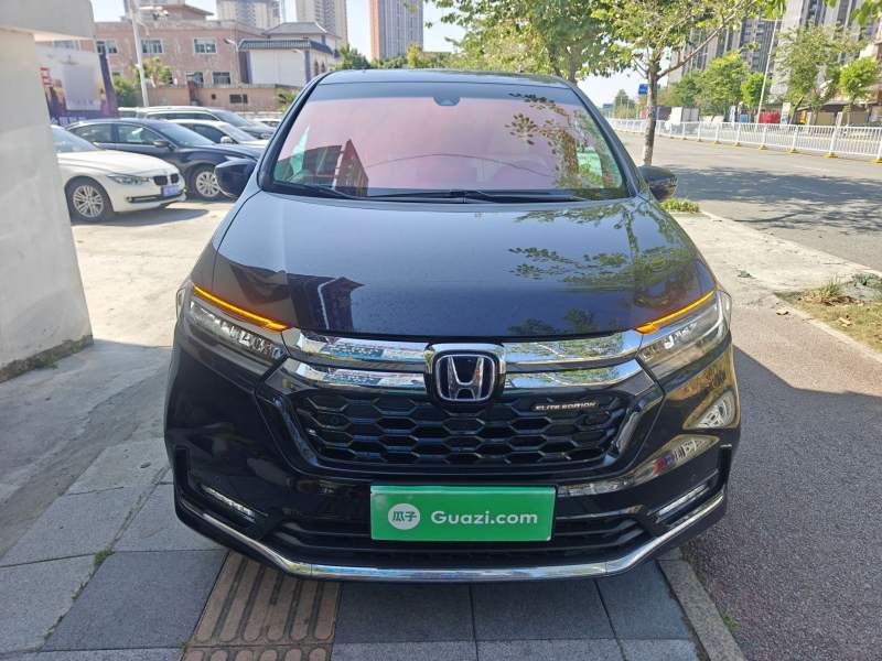 Used Honda Odyssey 2022 2.0L eHEV Prestige Four-Seater Edition — 2