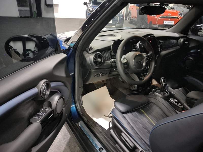 Used MINI 2022 Updated 1.5T COOPER CABRIO Sidewalk — 15