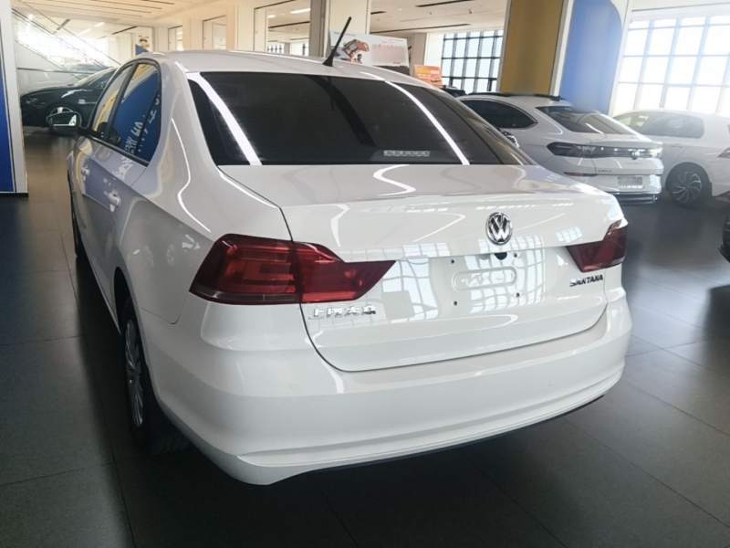 Used Volkswagen Santana 2021 1.5L Automatic Fashion Edition — 4